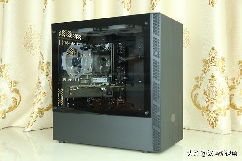 大牛拉小车的三轮摩托,大牛拉汽车视频