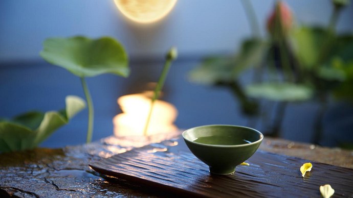 荷叶茶的正确饮用方法,夏天更适合喝荷叶茶