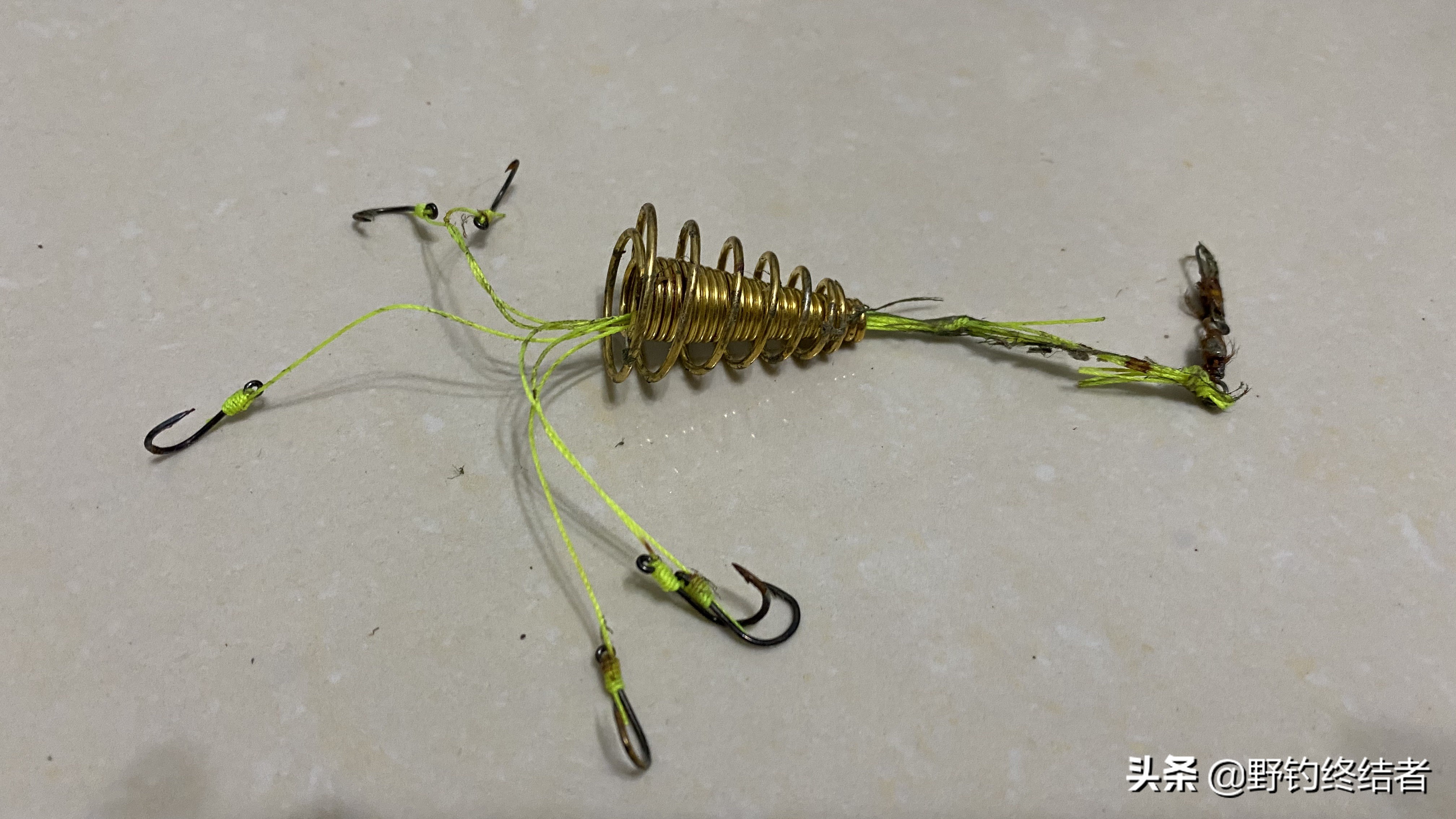 海竿爆炸钩钓鲤鱼用几号钩最佳,夏季野钓鲤鱼爆炸钩饵料配方