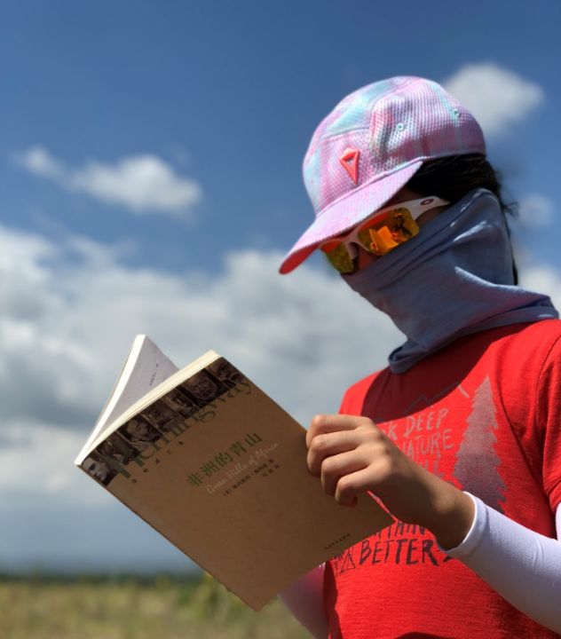 深圳10岁小学生出版2本英文长篇小说？其父母的教育方式值得借鉴