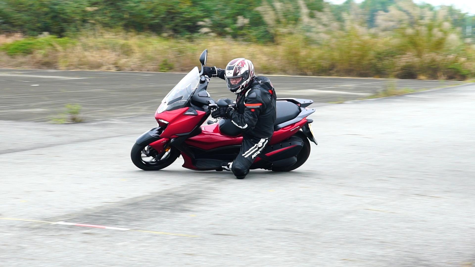 预算2到3万的250级别踏板,预算2万买什么踏板摩托车