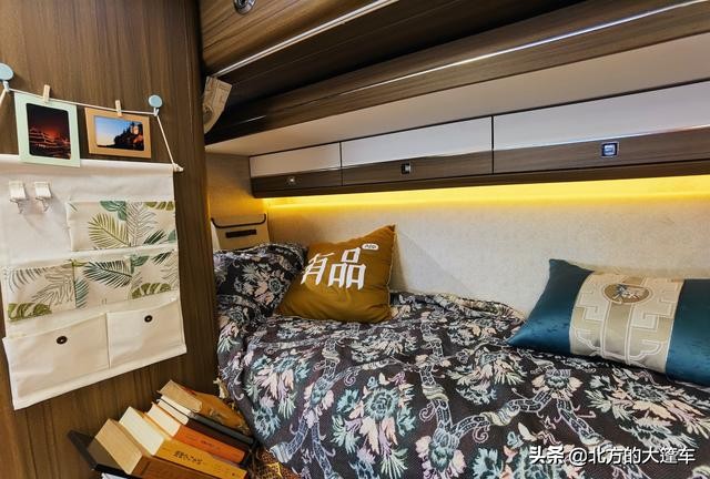 所有装备装进新房车,房车环游重走中国路准备完毕天亮就出发