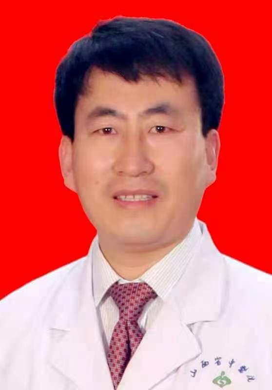 12月5日,九三学社山西省委医疗专家在汾东院区义诊送健康