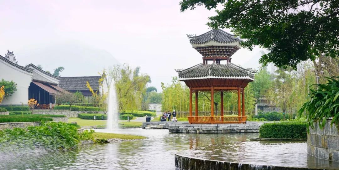 悦榕庄阳朔游漓江,都说桂林山水甲天下下一句