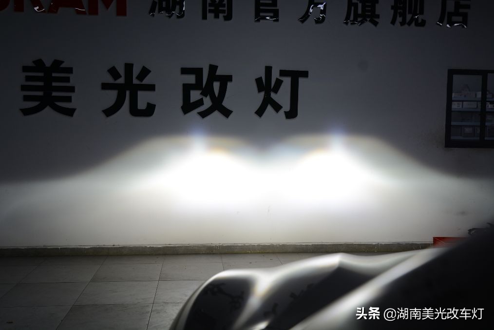 2022款逍客卤素大灯更换成led,逍客卤素灯有必要改led