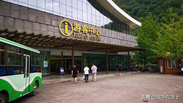 汉中市留坝县中国栈道欢乐水世界,汉中去留坝水世界攻略