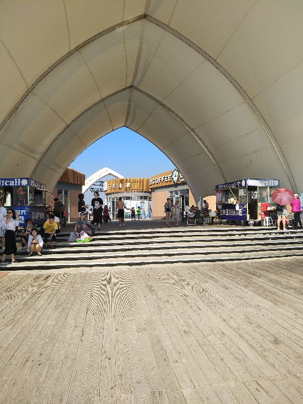 圣托里尼海边,盘锦金帛滩海滨浴场