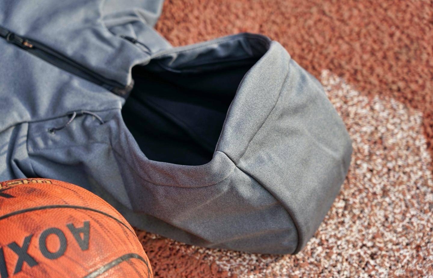 adidas连帽夹克男款白色,阿迪达斯terrex外套夹克