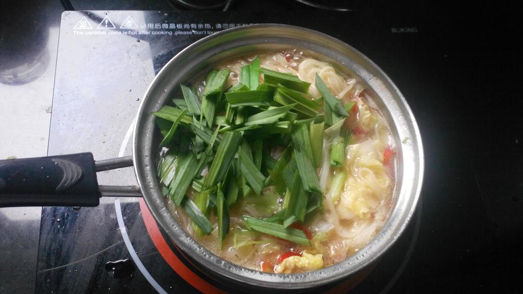 手工挂面怎么下好吃又简单,蔬菜挂面营养