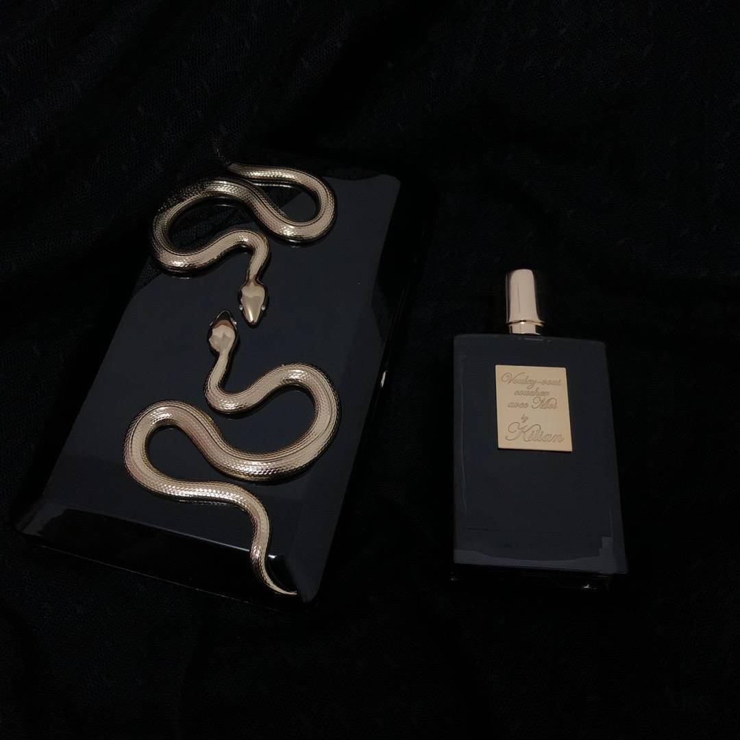 为美而生的香水女生,适合优雅自信女性的香水