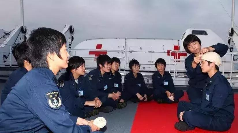 盱眙县第一个女舰长,女司机开6万吨的航母