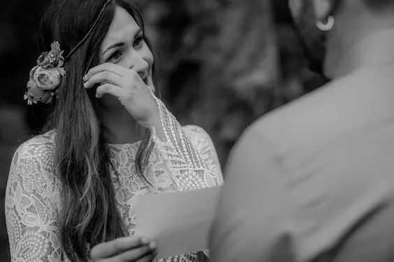 婚礼司仪主持需要什么条件,婚礼主持需要什么专业