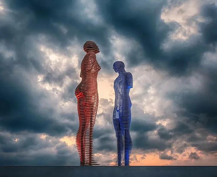 地球的雕塑,地球上的奇异建筑