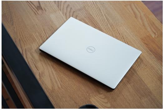 科技感爆棚戴尔xps15笔记本评测,戴尔xps139350价格