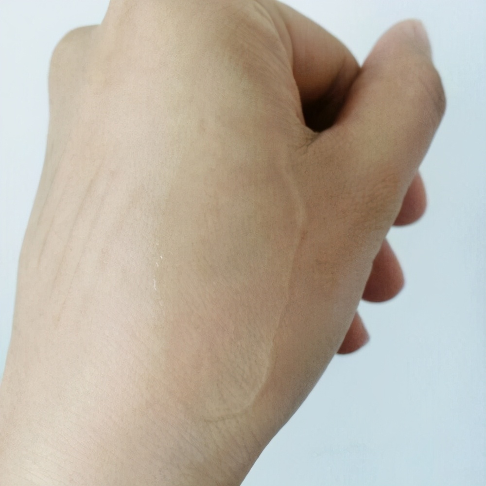 适合老年皮肤的护肤品,老年润肤保湿产品