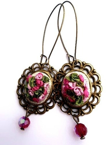 刺绣立体首饰教程,刺绣肌理首饰图案