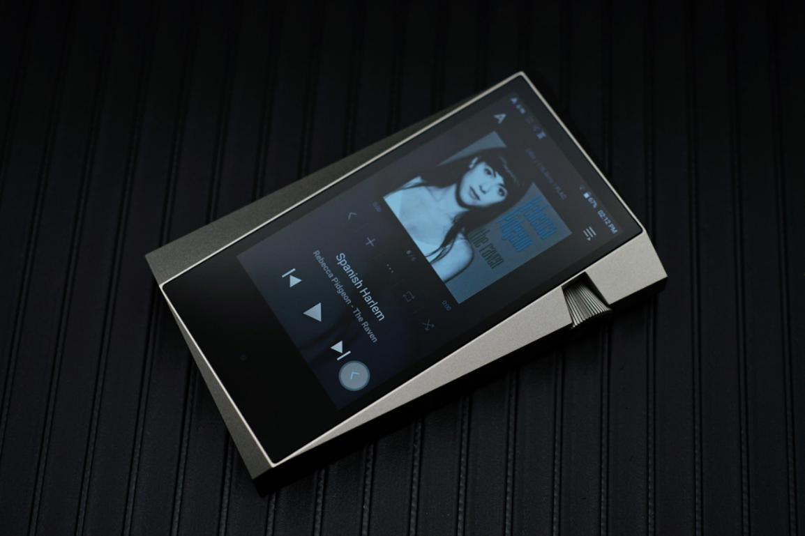 鑹惧埄鍜宻r25mkii,鑹惧埄鍜宎k240瀹㈣鐪熷疄鍚劅璇勬祴