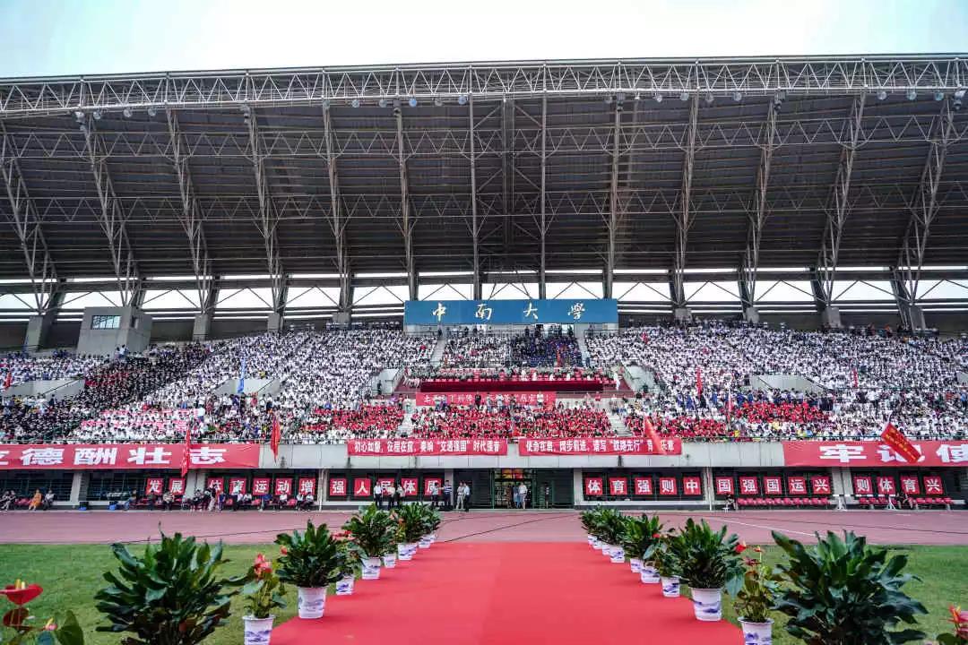 那些令人惊艳绝伦的情书,6行最惊艳的情书