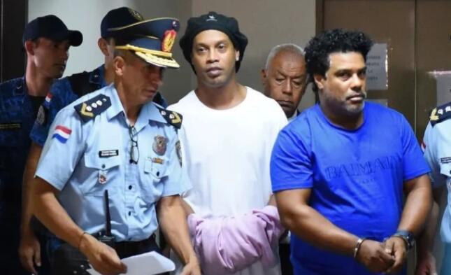 小罗入狱当球王,小罗入狱真实事件