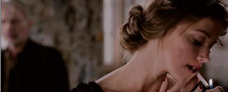 删减42分钟才上映,这部冷门片既香艳又惊艳