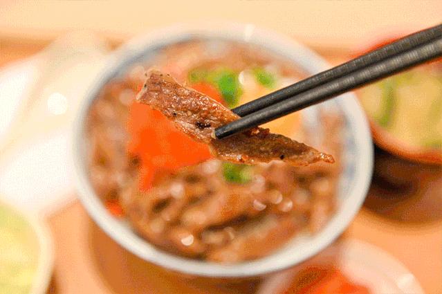 中心广场美食推荐下午茶 (一日三餐美食广场)