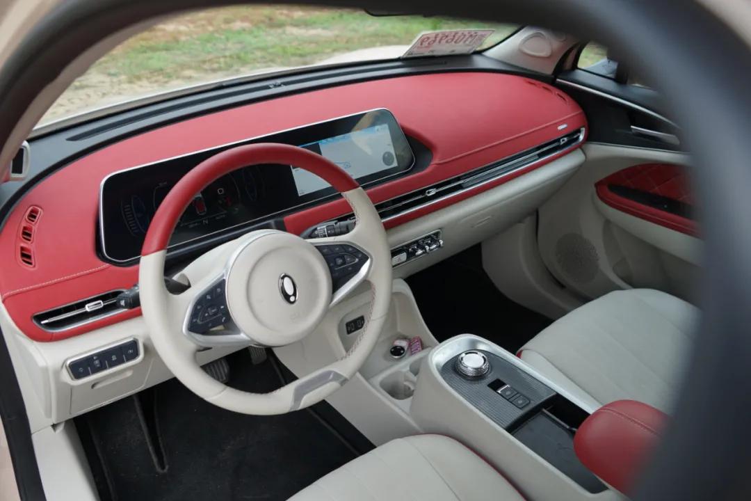 欧拉好猫试乘试驾介绍,欧拉好猫女性配置