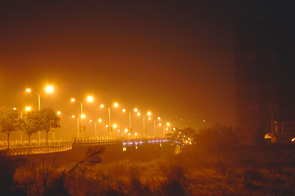 尼康d700怎么拍视频教程,尼康d700带手柄效果如何