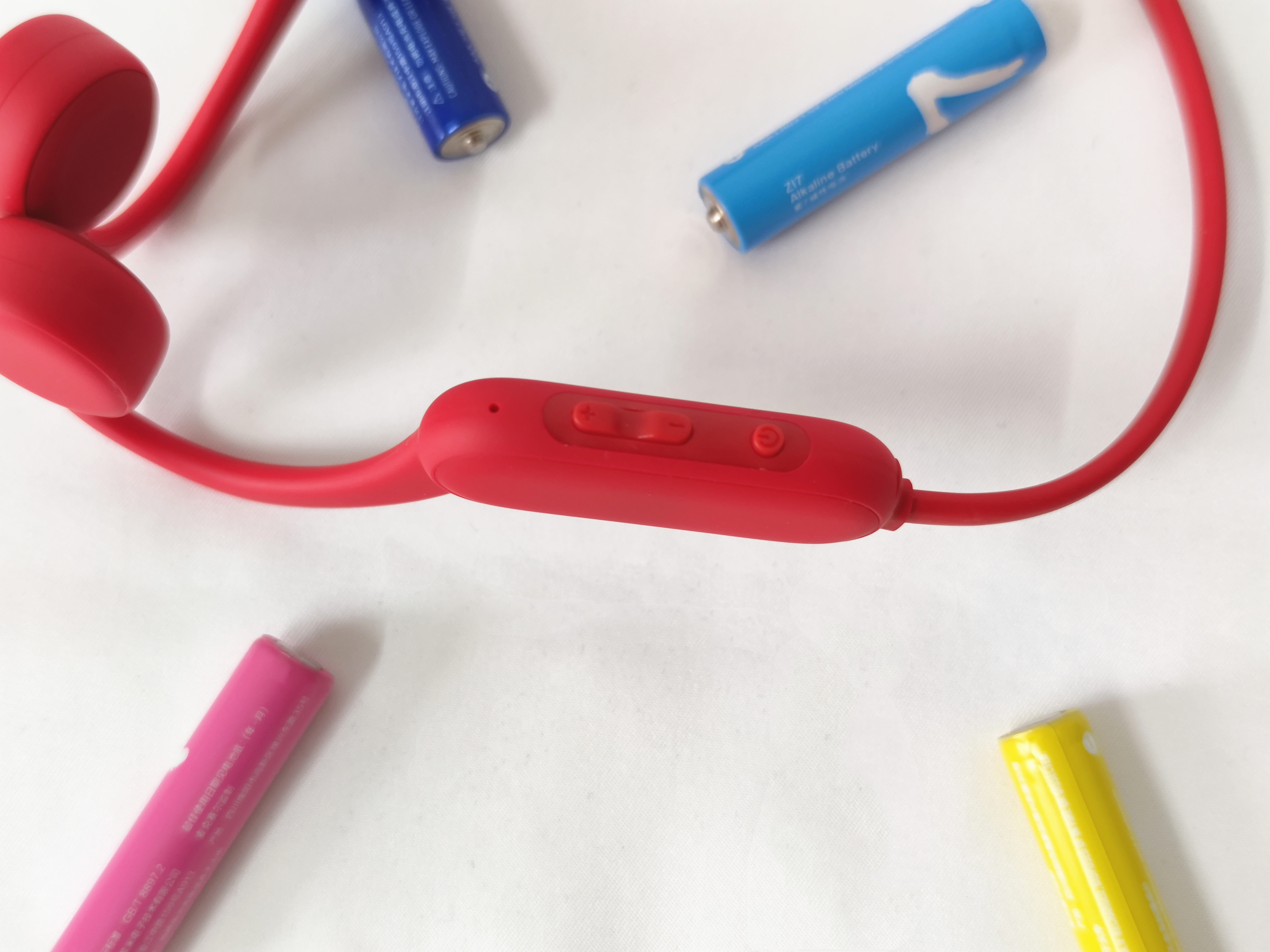 自带mp3单耳蓝牙骨传导耳机,自带音乐的骨传导蓝牙耳机