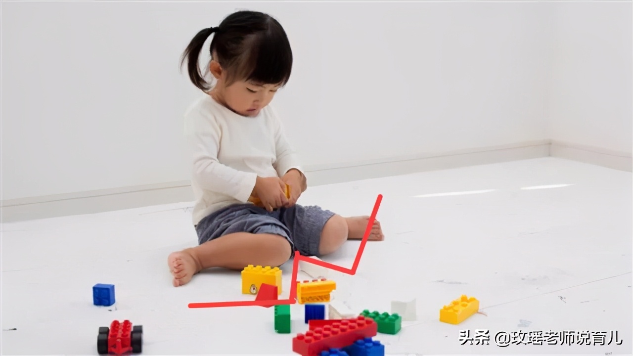 孩子o型腿走路内八,儿童矫正o型腿坐姿