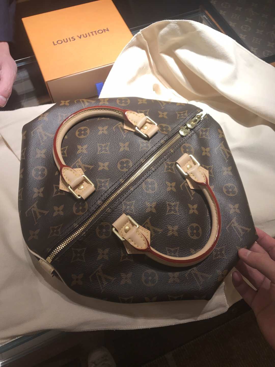 代购买到假lv怎么办,lvspeedy包值得入手吗