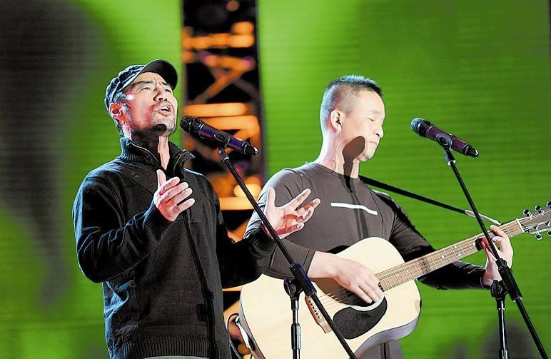 旭日阳刚王旭唱哭全场,王旭农村媳妇