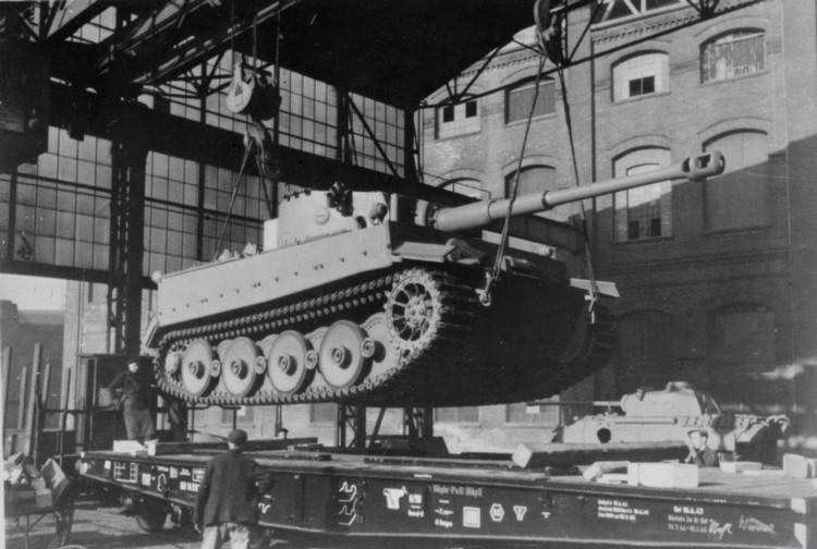 二战虎式厉害之处,二战德国厉害的武器都有哪些