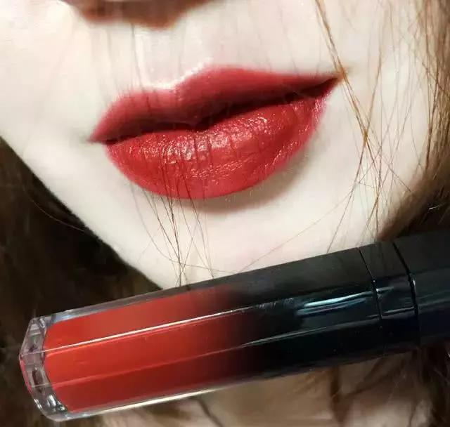 拥有全部口红色号,黄皮最显白的十大口红色号图片