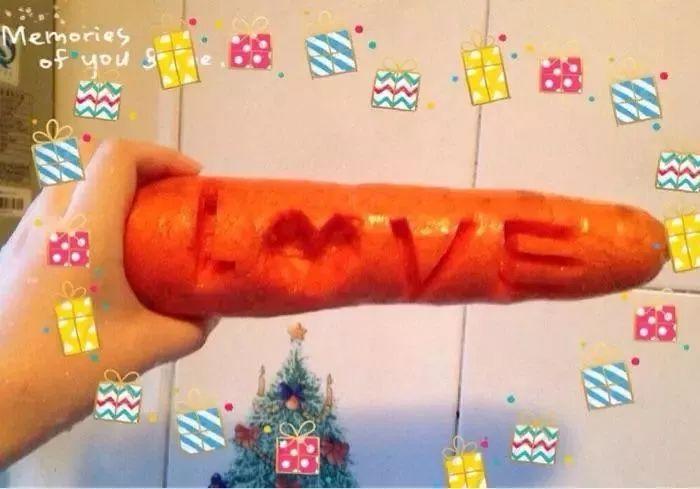 “晚上出来方便吗”“不了，我家有厕所”直男聊天记录曝光，笑疯