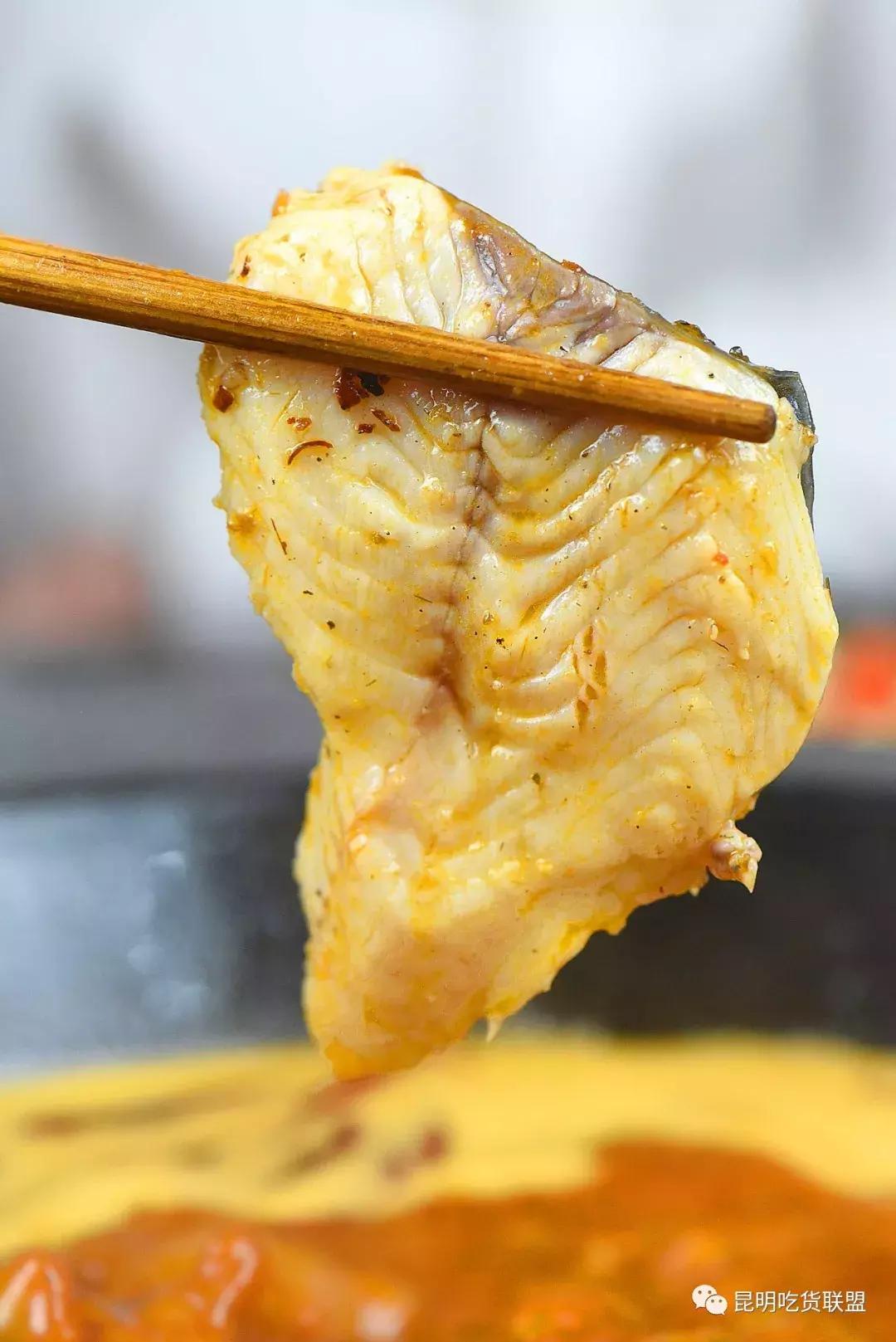 昆明最好吃的清汤鱼火锅,云南地道鱼火锅店推荐