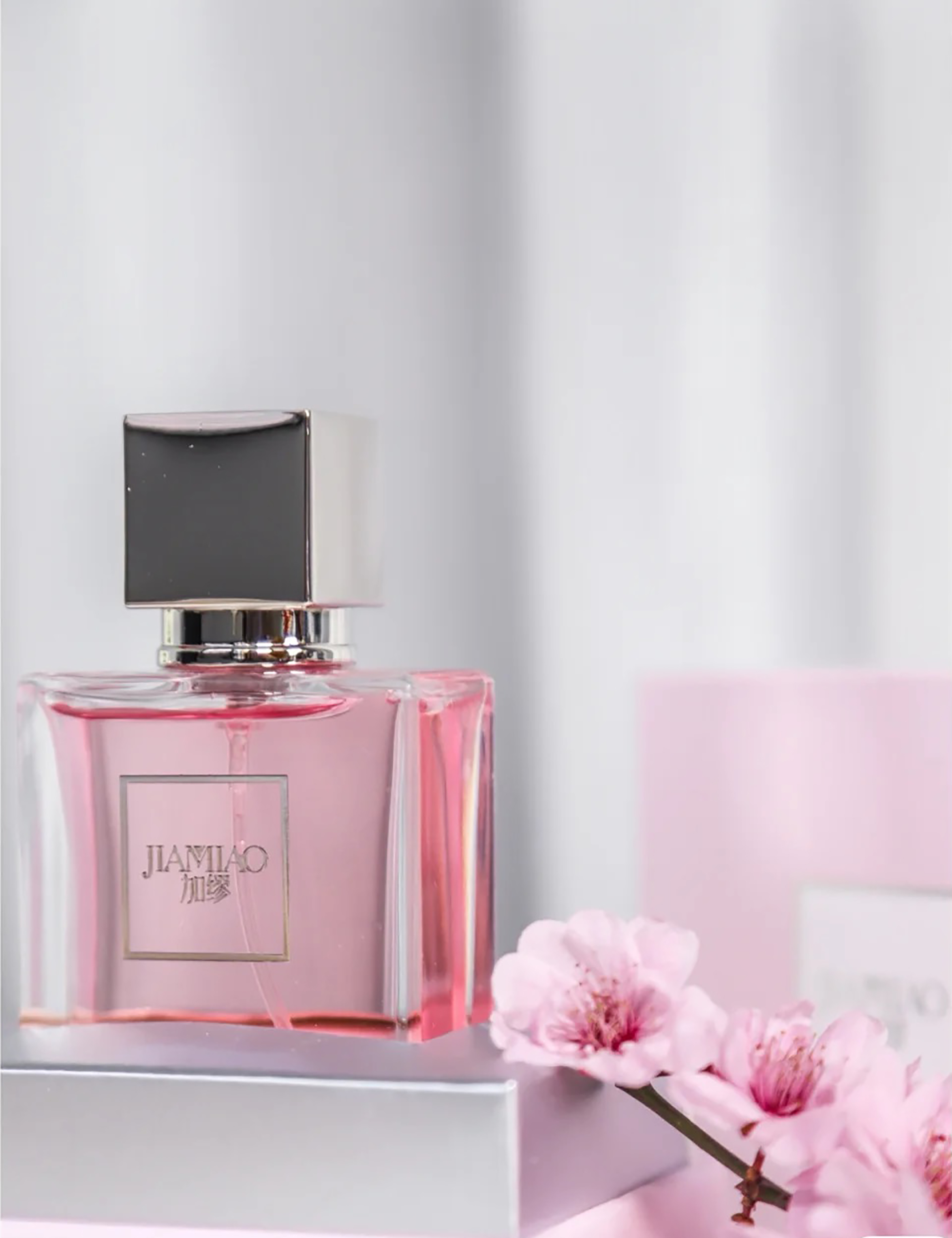 优雅知性适合什么香水,擦肩而过就忘不掉的香水推荐