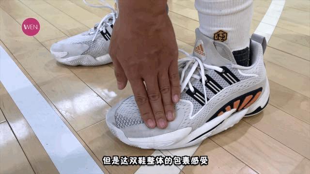 潮男必备单品有哪些,三叶草男篮球鞋经典款