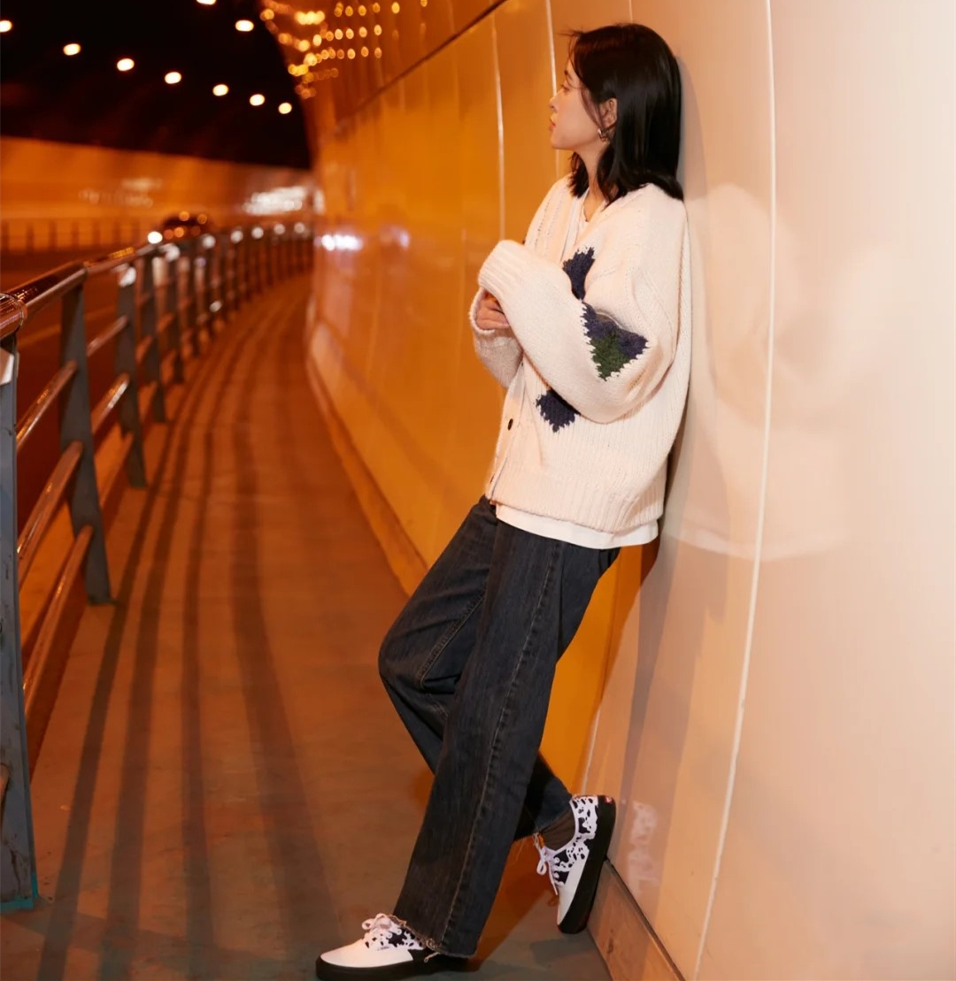 跟着抖音时尚穿搭博主学了一下,跟着博主打卡