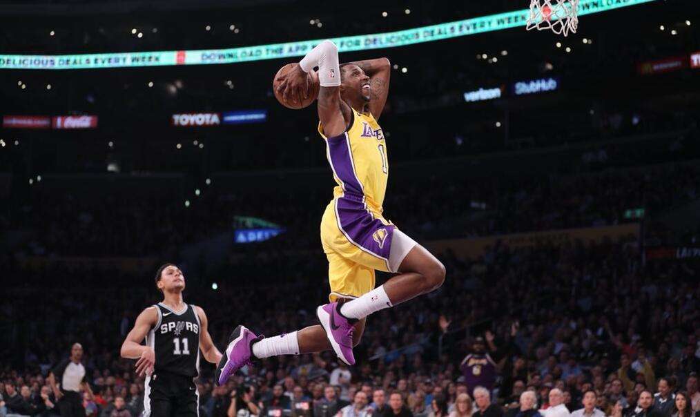 詹皇获湖人引援保证,詹皇加盟湖人