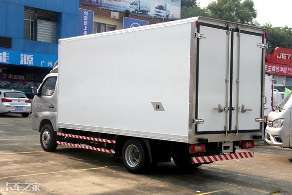 云内2.5的排量能拉多重,云内2.0柴油发动机轻卡有哪些