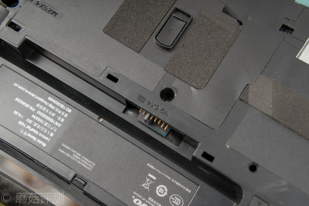 转轴断了维修多少钱,联想y400转轴