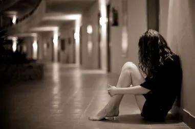 深爱一个男人该怎么办,深爱一个人她却很无情怎么办