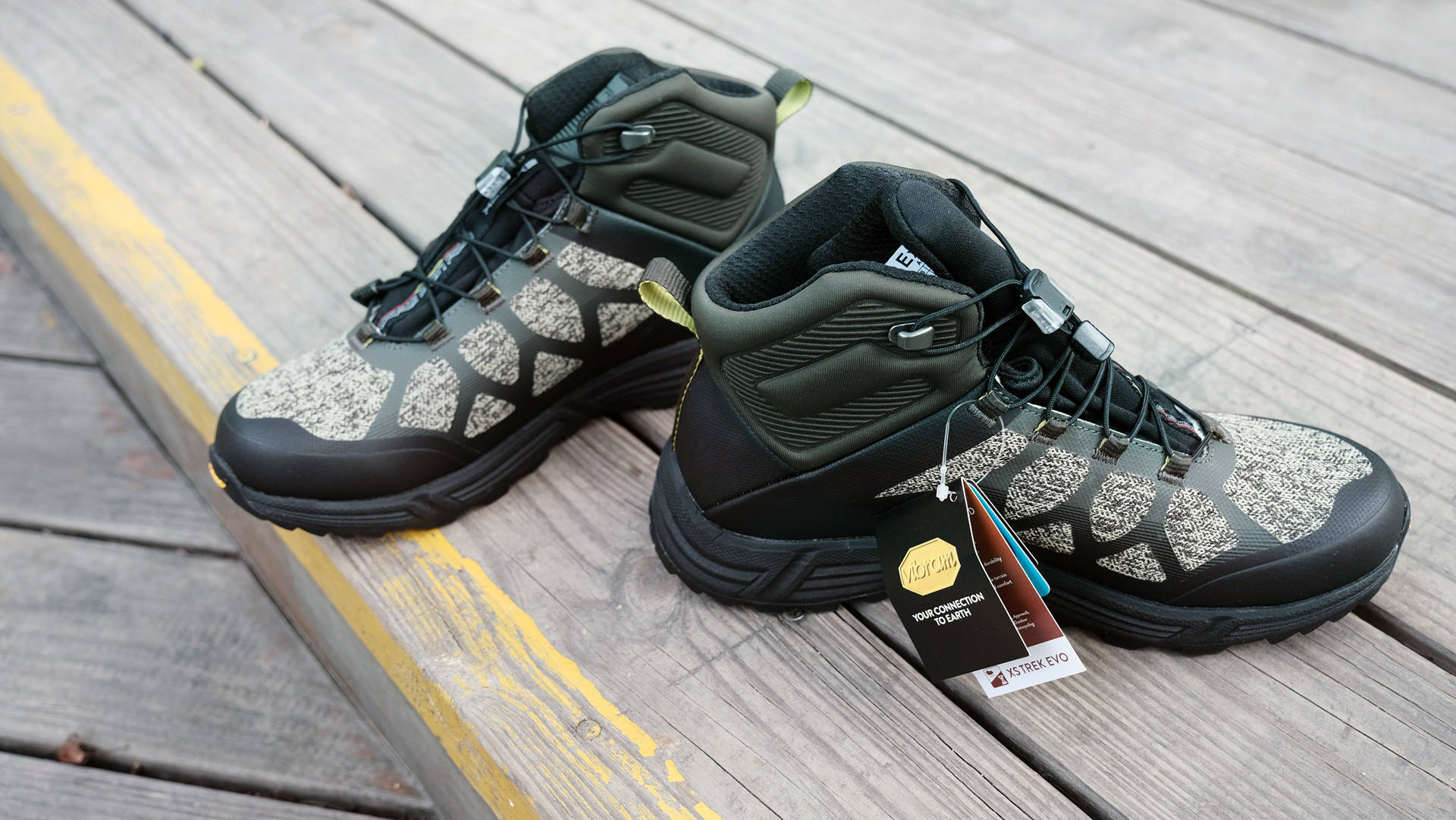 千元内性价比最高徒步鞋,千元以内性价比高的跑步鞋