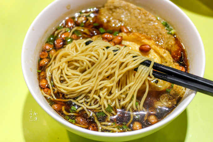 在南京一定要吃的60家店,来南京一定要吃的店