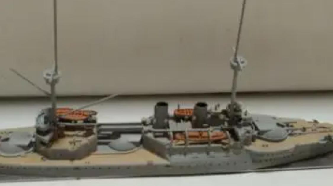 万吨巨轮遭遇台风视频,万吨巨轮搁浅沙滩实拍救援全过程