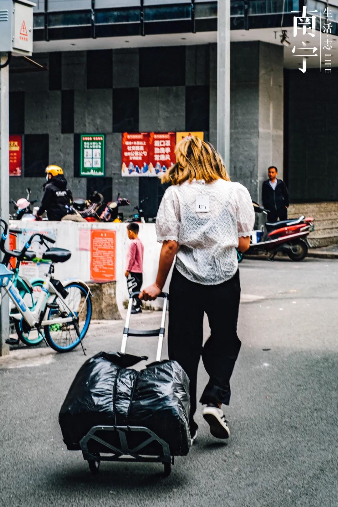 曾创出上亿流水,一个档口就能买宝马730,南宁这地方如今已没落