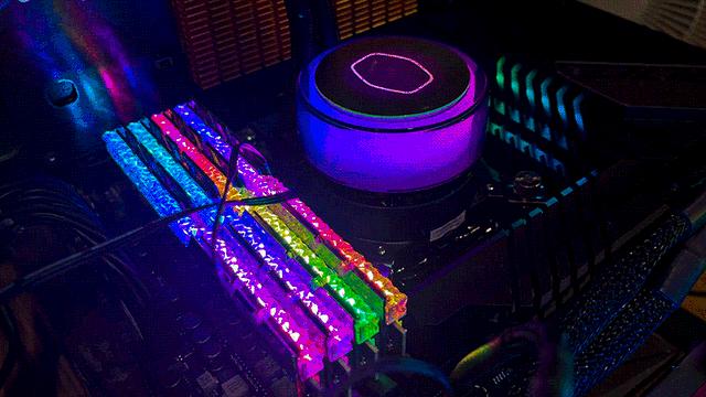 一体水冷主机和分体水冷主机区别,水冷主机好和普通的有什么区别