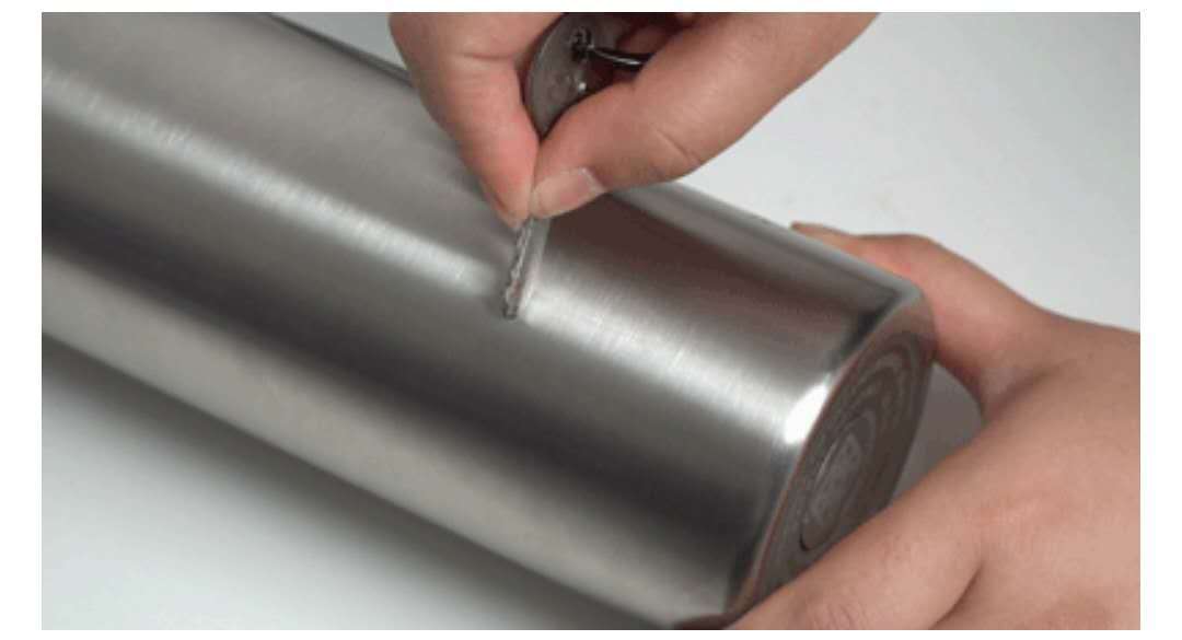 女生拧不开瓶盖却不要你帮忙,有些女生是真拧不开瓶盖