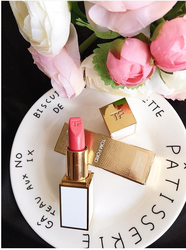 黄皮最显白的十款唇膏,秋冬推荐必备十款唇膏