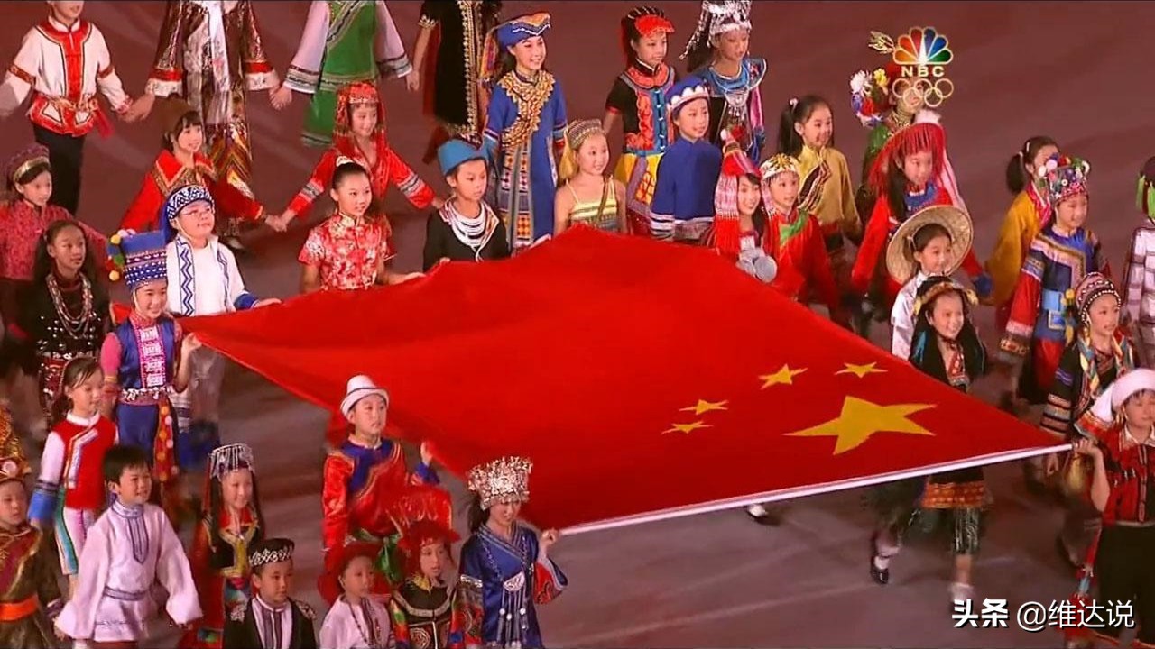 国外民族问题频频炸雷，为何多元一体的中华民族没有这种烦恼？